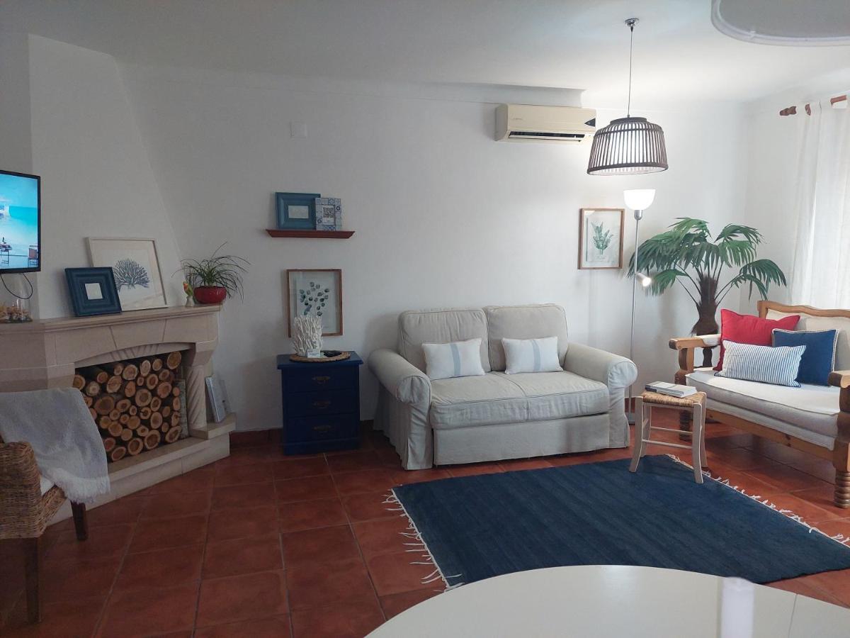 וילה נובה דה מילפונטס Lagoa Azul Guest House מראה חיצוני תמונה