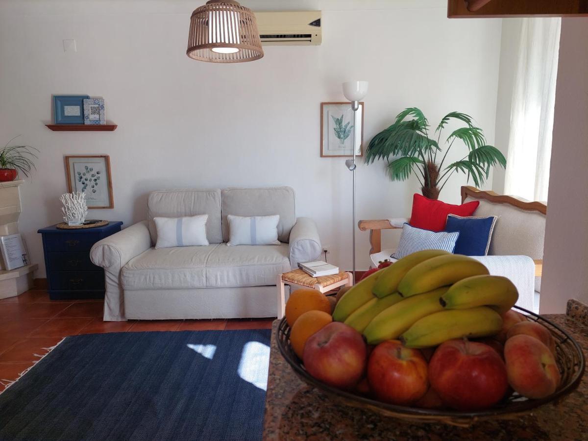 וילה נובה דה מילפונטס Lagoa Azul Guest House מראה חיצוני תמונה