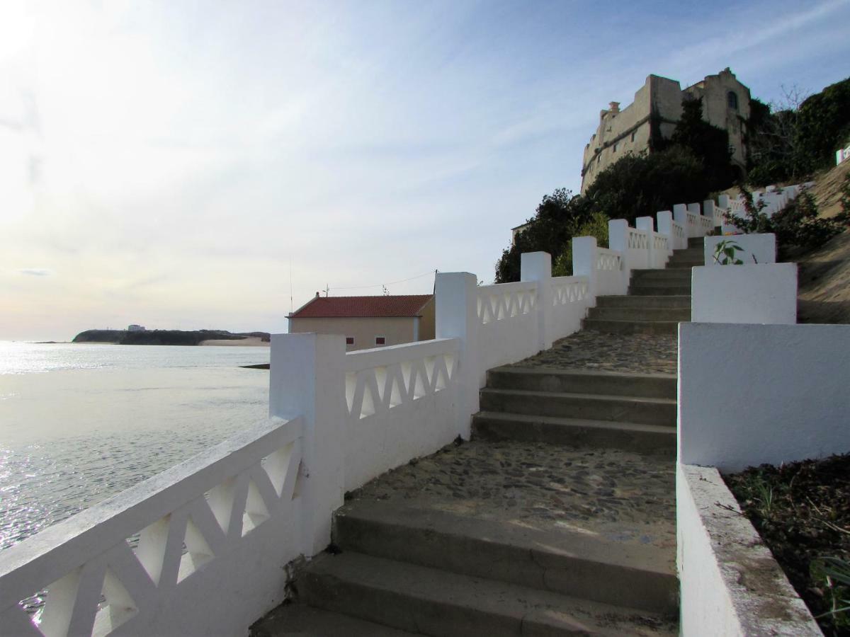 וילה נובה דה מילפונטס Lagoa Azul Guest House מראה חיצוני תמונה